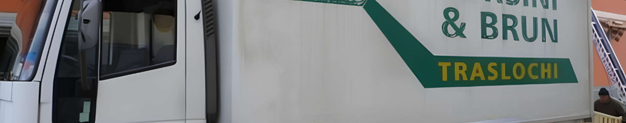 Furgone per trasporti di Corsini Brun Traslochi